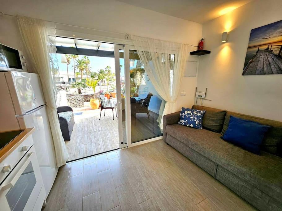 Apartamento Taisa Playa Roca Costa Teguise Buitenkant foto