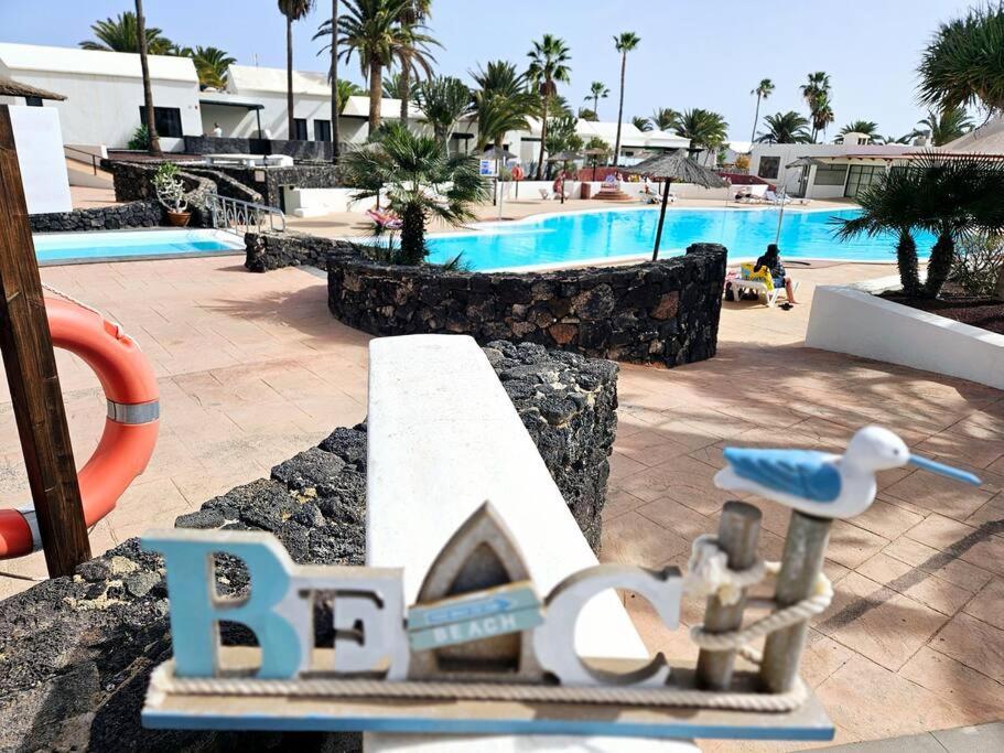 Apartamento Taisa Playa Roca Costa Teguise Buitenkant foto