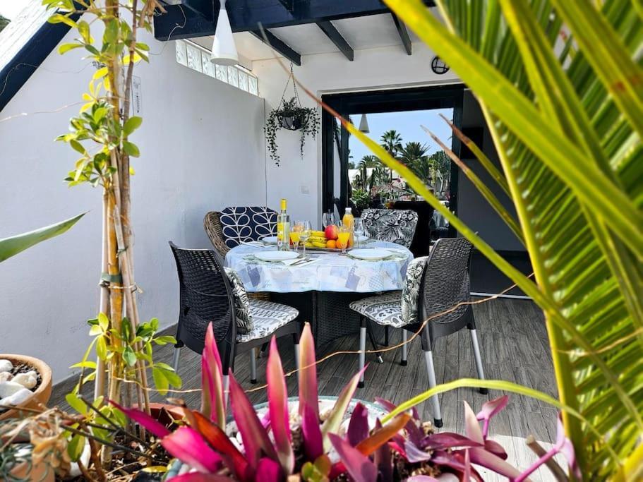 Apartamento Taisa Playa Roca Costa Teguise Buitenkant foto