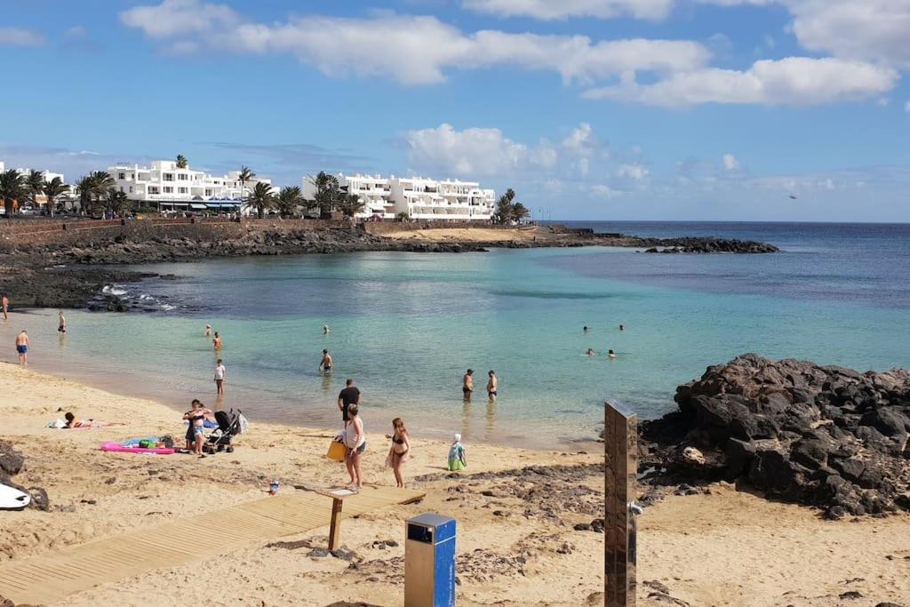 Apartamento Taisa Playa Roca Costa Teguise Buitenkant foto